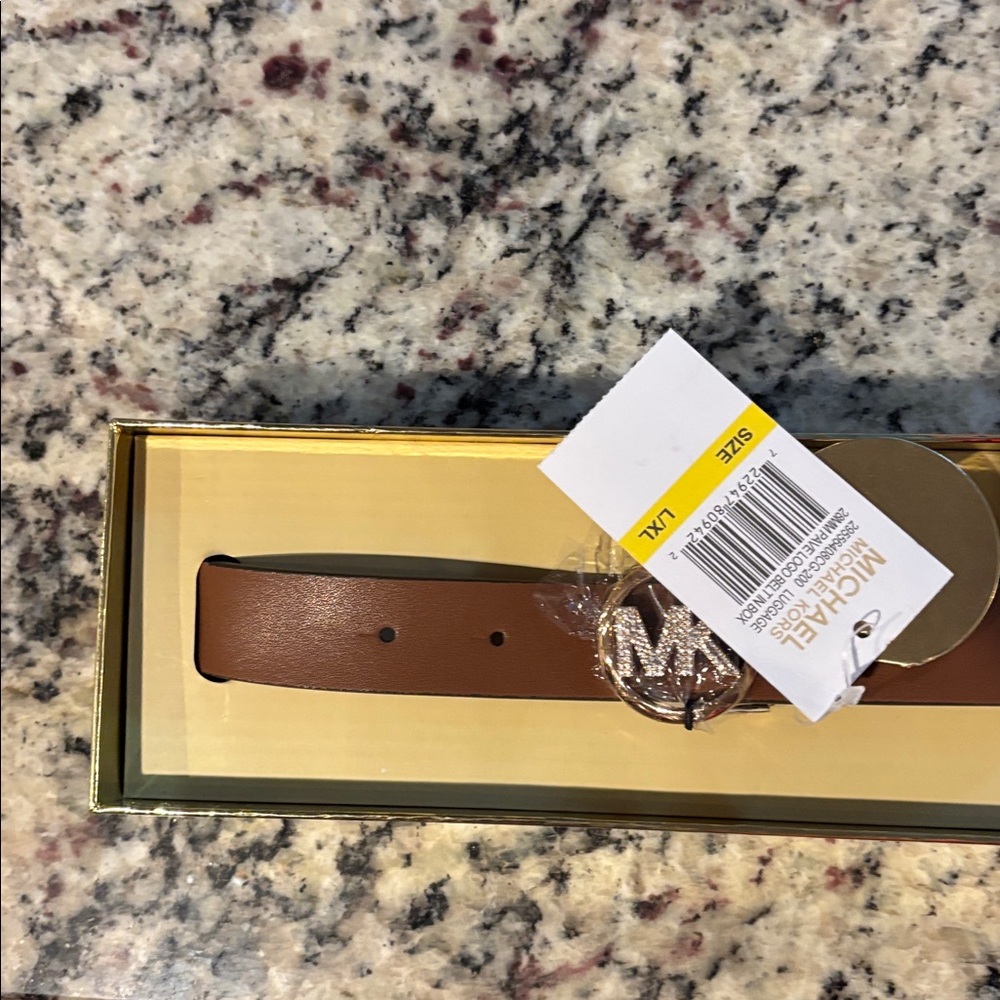 Michael Kors MK Belt Women's Brown With Rhinestones and Logo size L/XL.